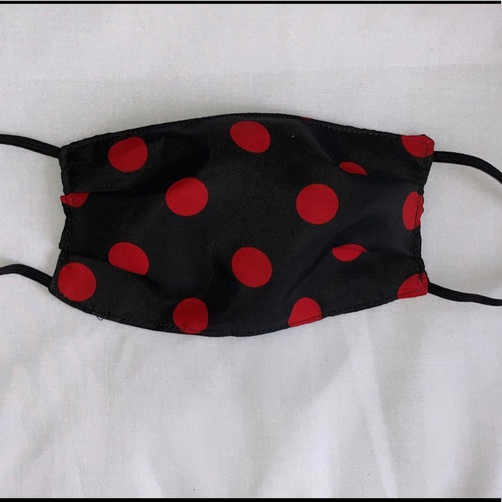$6 mask